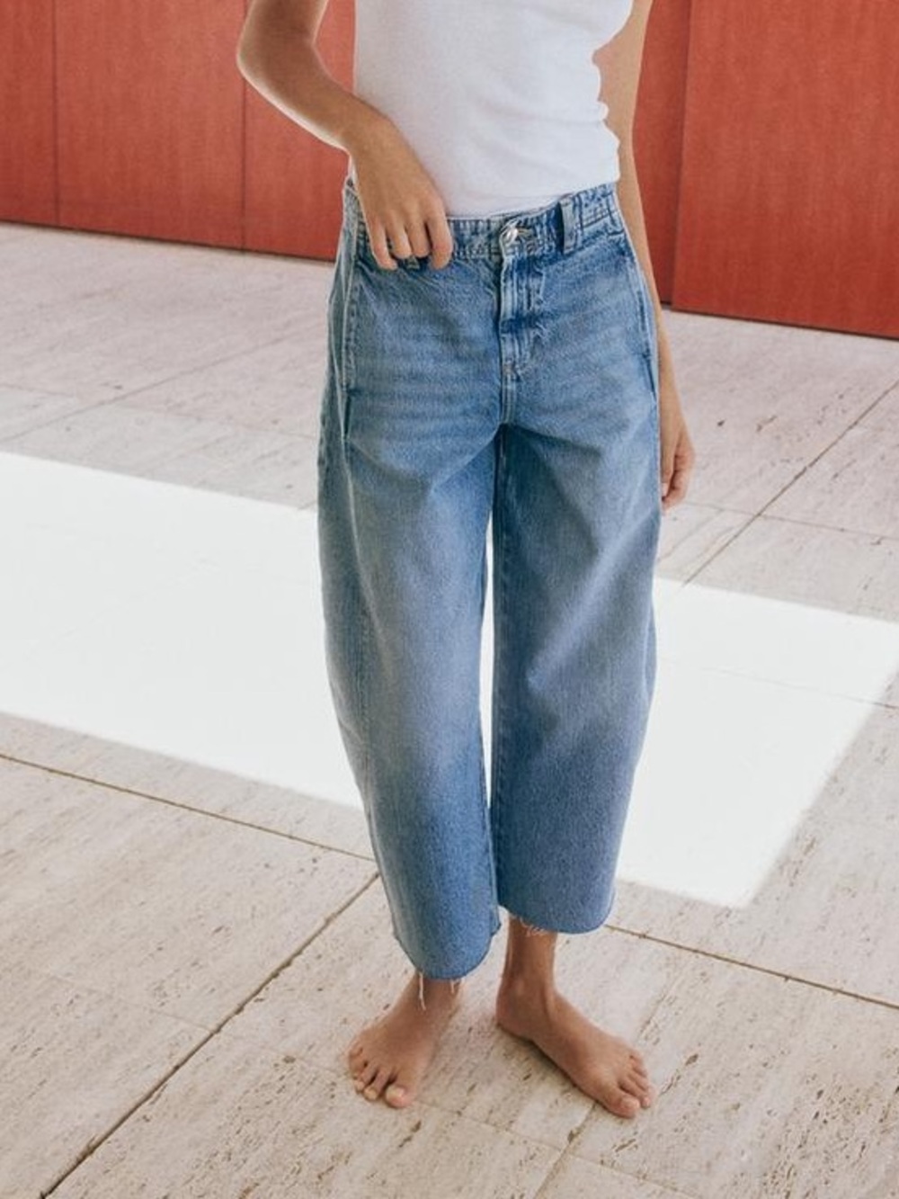 MWT Zara Light Blue Boyfriend Jeans BARREL STYLE SIZE 10